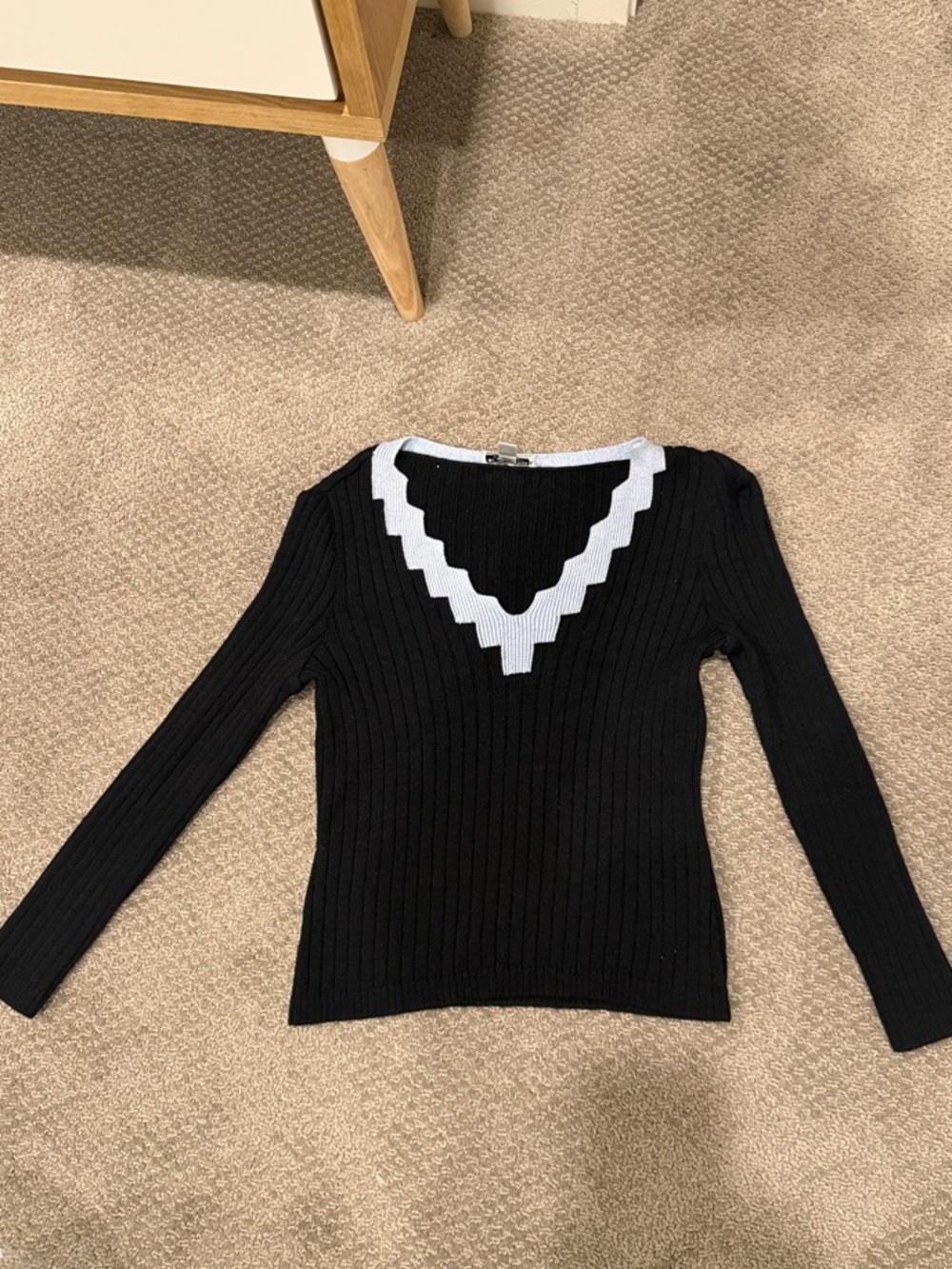 St. John Black Ribbed V-Neck Sweater with Baby Blue Trim